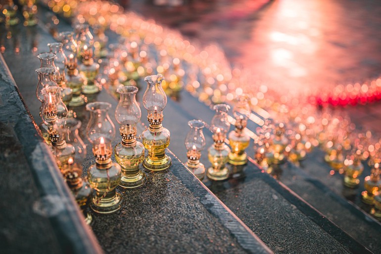 Hà Nam: Thắp đèn tưởng niệm Đức Phật nhập Niết-bàn và khánh đản Bồ-tát Quán Thế Âm
