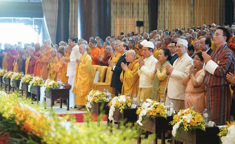 Chư vị giáo phẩm lãnh đạo Giáo hội và lãnh đạo các quốc gia tham dự Đại lễ Vesak 2019 tại Việt Nam do GHPGVN đăng cai tổ chức