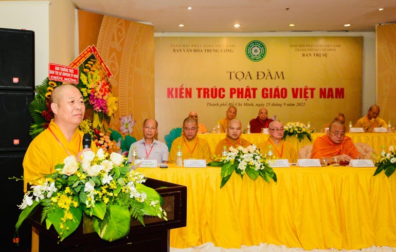 Tọa đàm Kiến trúc Phật giáo Việt Nam tại Hội trường khách sạn Vissai Sài Gòn sáng 25-9-2022