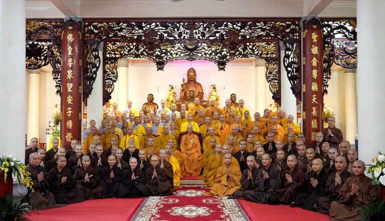 Hội đồng Giới sư Tăng, Ni, các nghiệp sư, giới tử Đại giới đàn Trí Hải Phật lịch 2566 (2023) do Ban Trị sự GHPGVN tỉnh Nam Định tổ chức ở Trung tâm Phật giáo Trúc Lâm Thiên Trường - Ảnh: Tuấn Anh/BGN