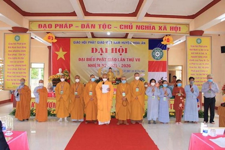 Tân Ban Trị sự Phật giáo huyện Hoài Ân ra mắt và phát biểu nhận nhiệm vụ tại đại hội
