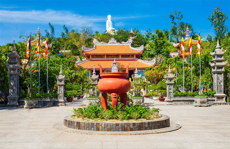 Chùa Long Sơn, nơi sẽ diễn ra Đại Giới đàn Trí Nghiêm do Ban Trị sự Phật giáo tỉnh Khánh Hòa tổ chức