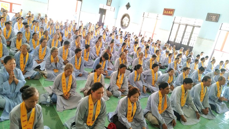 Bến Tre: Đạo tràng chùa Phước Lộc tổ chức khóa tu “Một ngày an lạc”