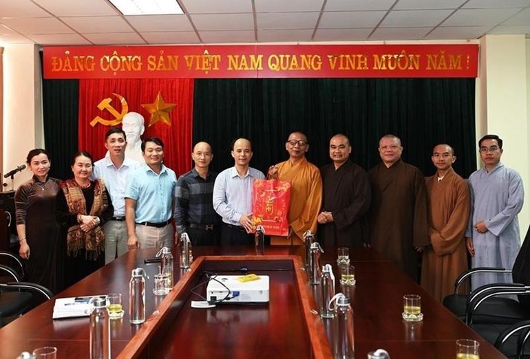 Thăm lãnh đạo Ban Tôn giáo tỉnh Lào Cai