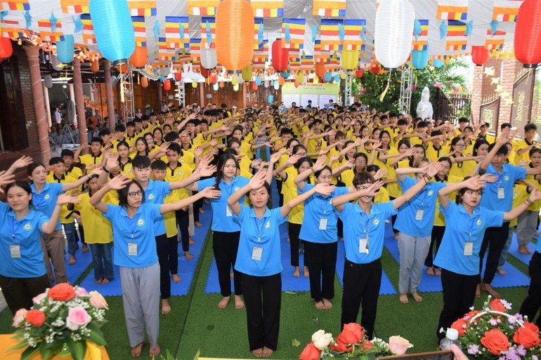 Khóa tu “Thắp sáng niềm tin” tại chùa Mỹ Quang