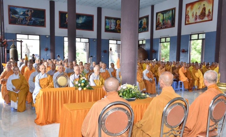 Chư Tăng, Ni GHPGVN tỉnh Ninh Thuận tổ chức lễ tạ pháp khóa An cư kiết hạ
