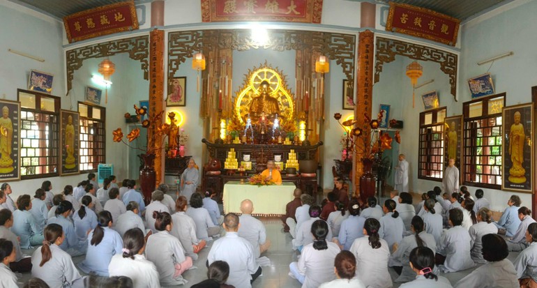 Hơn 150 Phật tử tham gia khóa tu "Một ngày an lạc" lần thứ 3