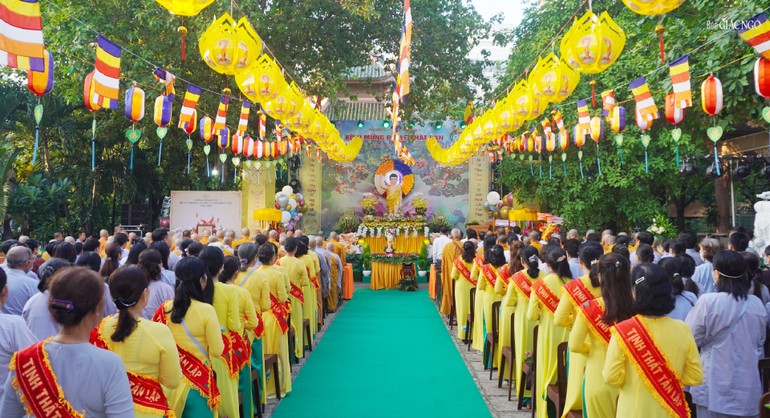 Trang nghiêm Kính mừng Đại lễ Phật đản Phật lịch 2567 tại chùa Vĩnh Phước