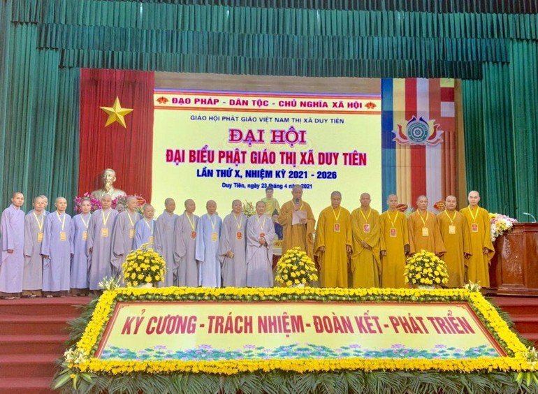 Ban Trị sự Phật giáo thị xã Duy Tiên nhiệm kỳ 2021 - 2026 ra mắt đại hội