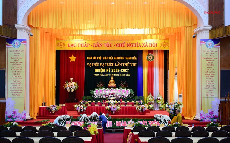 Hội trường chính nơi diễn ra Đại hội đại biểu Phật giáo tỉnh Thanh Hóa lần thứ VIII 