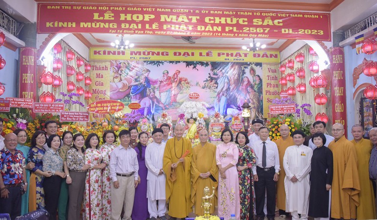 Lễ họp mặt chức sắc mừng Phật đản tại tổ đình Vạn Thọ (Q.1)