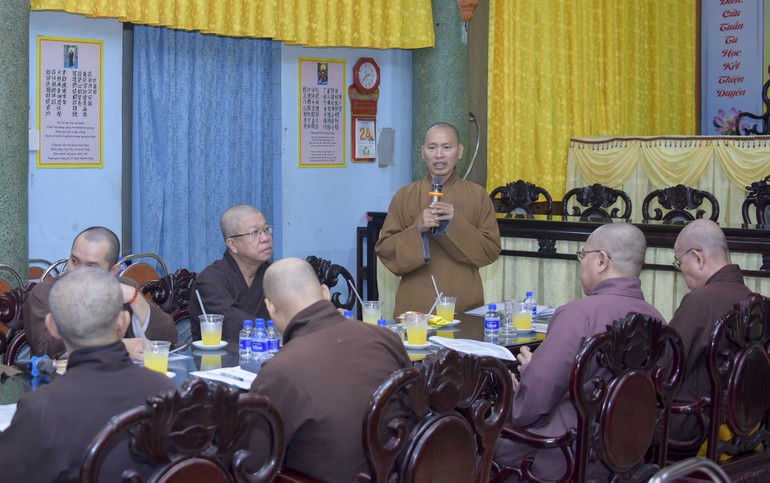 Ban Trị sự GHPGVN Q.1 tổ chức phiên họp triển khai các hoạt động Phật sự cuối năm 2023
