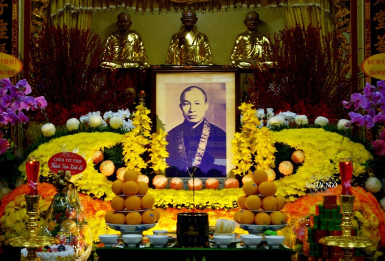 Di ảnh Hòa thượng Thích Tâm Giác (1917-1973) tại Tổ đường chùa Vĩnh Nghiêm (Q.3, TP.HCM) - Ảnh: Bảo Toàn