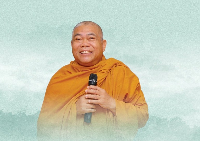 Trần Quê Hương là một trong những bút hiệu của Hòa thượng Thích Giác Toàn, Phó Chủ tịch Hội đồng Trị sự, Viện trưởng Viện Nghiên cứu Phật học VN