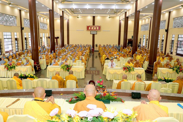 Lễ khai giảng khóa An cư kiết hạ của Tăng Ni Phật giáo tỉnh Bình Dương