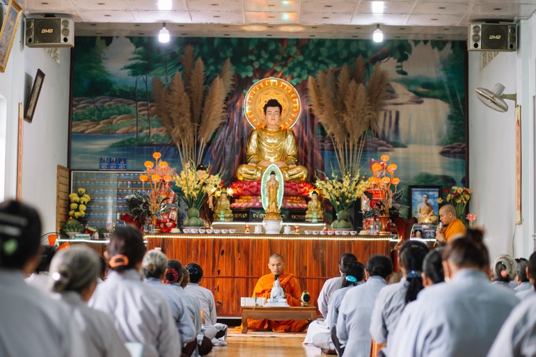 Một ngày tu học của Phật tử tịnh xá Ngọc Tân