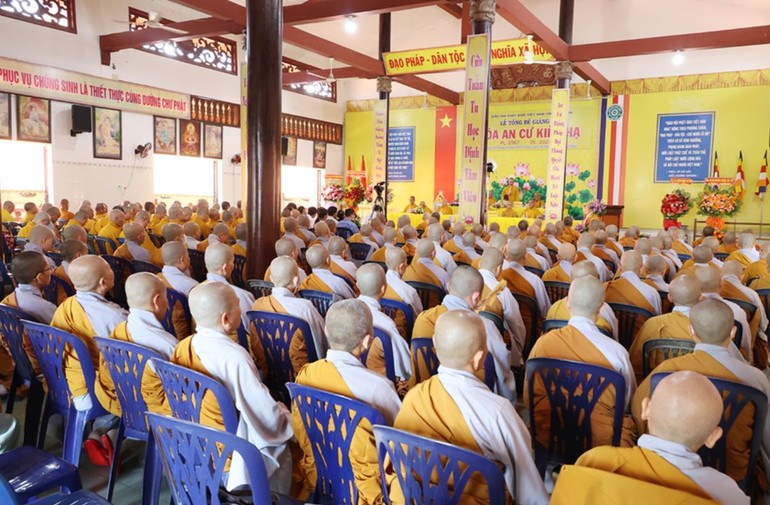 Lễ tổng bế giảng khóa An cư kiết hạ của Phật giáo tỉnh Long An