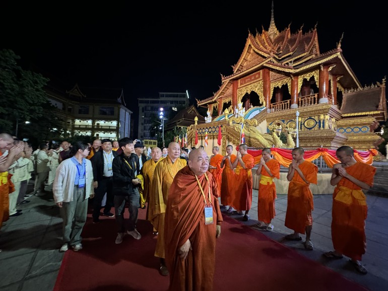 Phái đoàn Phật giáo Việt Nam tham dự hội nghị giao lưu Phật giáo các nước lưu vực Mekong - Lan Thương