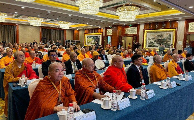 Đại biểu tham dự Hội nghị giao lưu Phật giáo các nước lưu vực Mekong - Lan Thương