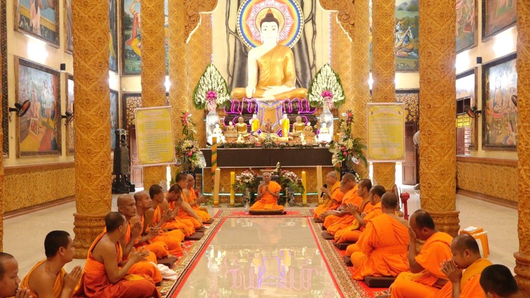 Hòa thượng Đào Như đã chủ trì Hội đồng yết-ma của chư Tăng tất cả 13 ngôi chùa Khmer trên toàn tỉnh Vĩnh Long thống nhất tẩn xuất tu sĩ Thạch Chanh Đa Ra ra khỏi GHPGVN 