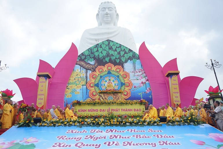 GHPGVN TP.Đà Nẵng kỷ niệm ngày Đức Phật thành đạo