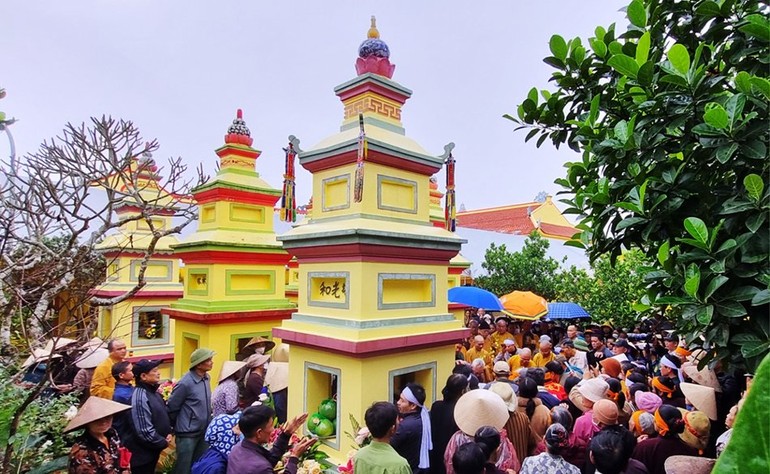 Nhục thân Hòa thượng được nhập bảo tháp trong khuôn viên chùa Phúc Lâm, tỉnh Nam Định