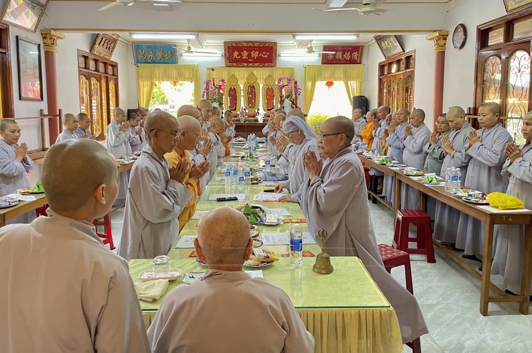 Chư Ni toàn tỉnh họp mở rộng để triển khai kế hoạch hoạt động Phật sự năm 2024