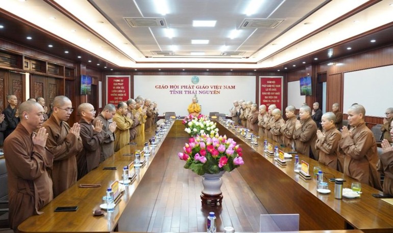 Ban Thường trực Ban Trị sự GHPGVN tỉnh Thái Nguyên họp tại chùa Phù Liễn