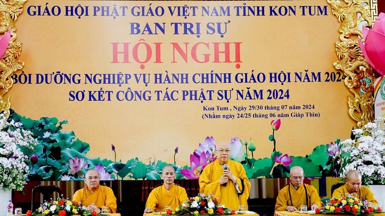 Chư tôn đức chứng minh, tham dự Hội nghị Bồi dưỡng nghiệp vụ hành chính Giáo hội năm 2024