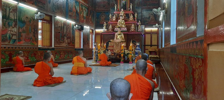 Chư Tăng chùa Candaransi bắt đầu mùa An cư Phật lịch 2565 - Ảnh: Hoàng Giang