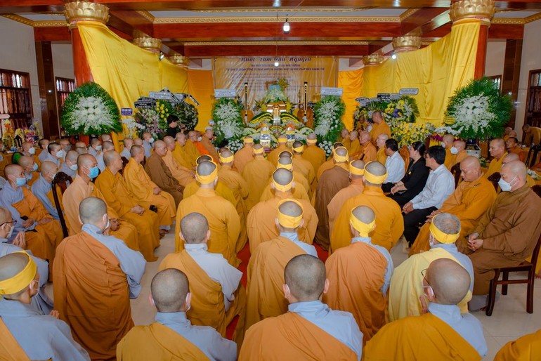 Lễ truy niệm Trưởng lão Hòa thượng Thích Nhựt Huệ diễn ra chiều 13-5 tại chùa Hội An