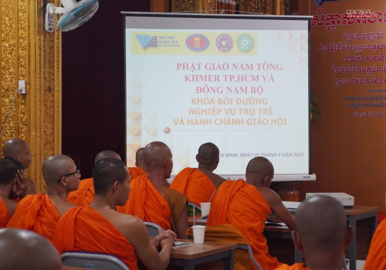 Khóa bồi dưỡng nghiệp vụ trụ trì và hành chánh Giáo hội cho chư Tăng các tự viện Phật giáo Nam tông Khmer 