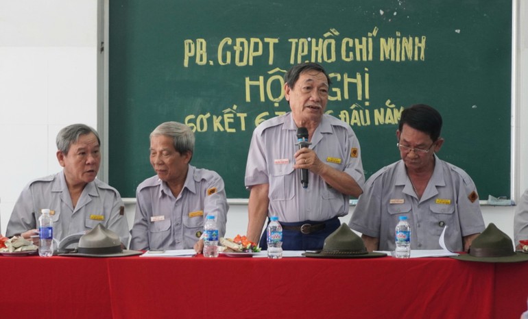 Huynh trưởng Thị Cư Nguyễn Thanh Minh, Trưởng Phân ban Gia đình Phật tử TP.HCM phát biểu 
