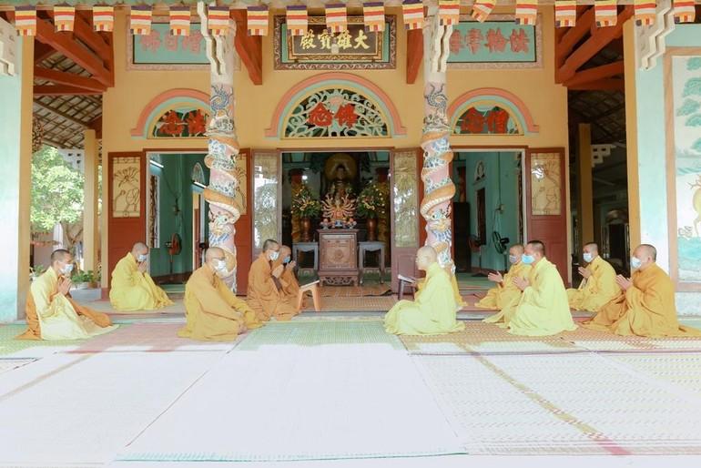 Chư Tăng huyện Phú Ninh làm lễ tác pháp an cư tại chùa Minh Cẩm