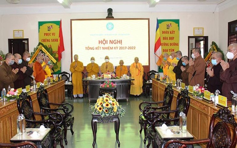 Chư tôn đức tham dự hội nghị niệm Phật cầu gia bị