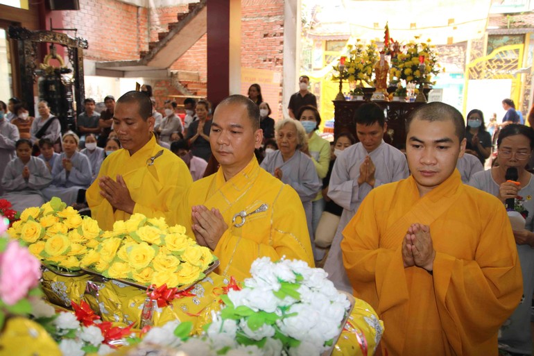 Chùa Hồng Liên trang nghiêm tổ chức lễ Vu lan - Báo hiếu Phật lịch 2566