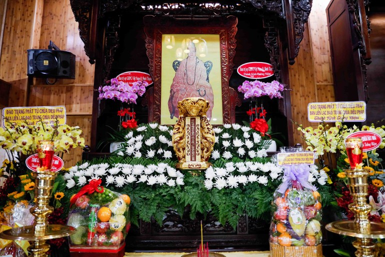 Di ảnh cố Hòa thượng Thích Tâm Khai tại tổ đường chùa Diệu Pháp