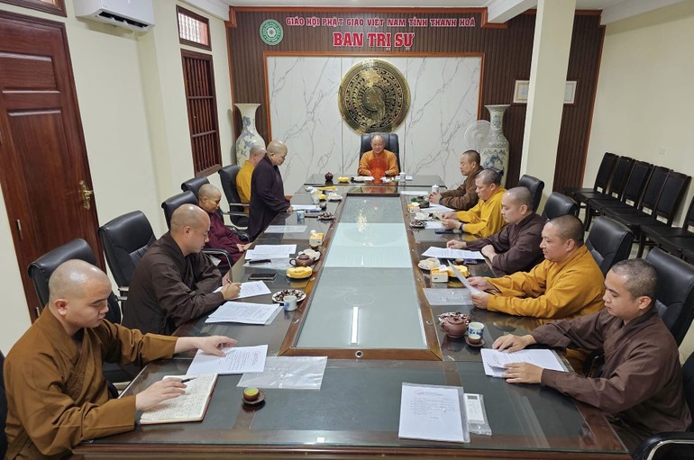 Phiên họp Ban Thường trực Ban Trị sự GHPGVN tỉnh Thanh Hóa vào chiều 29-7 tại chùa Đại Bi