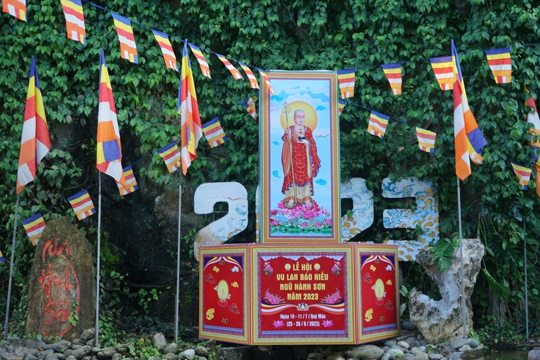 Lễ hội Vu lan - Báo hiếu tại khu danh thắng Ngũ Hành Sơn sẽ diễn ra trong 2 ngày 10 và 11-7-Quý Mão (25 và 26-8-2023)