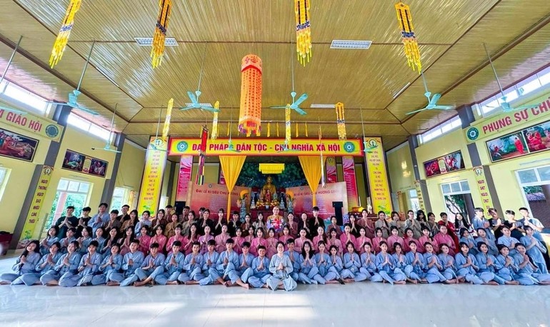Câu lạc bộ Thanh niên Phật tử chùa Chí Linh kỷ niệm 7 năm thành lập