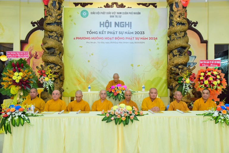 Hội nghị tổng kết Phật sự năm 2023 của Ban Trị sự Phật giáo Q.Phú Nhuận diễn ra tại tổ đình Quán Thế Âm, vào chiều 6-1