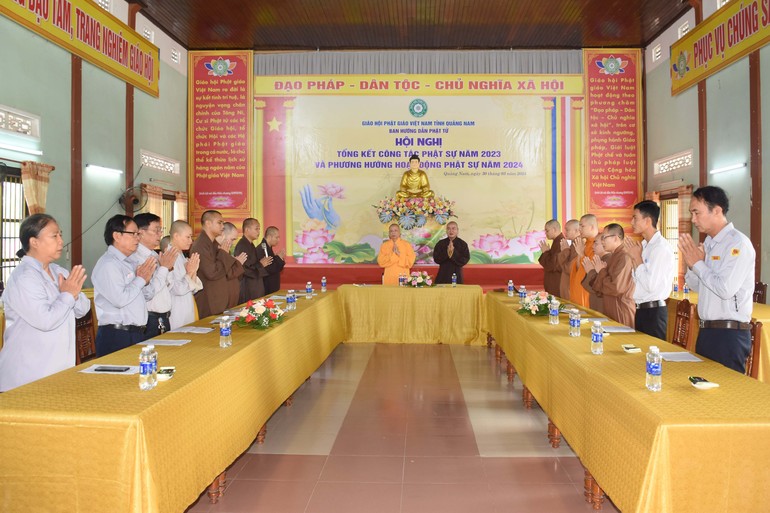 Hội nghị tổng kết Phật sự năm 2023 và trình phương hướng hoạt động năm 2024 của Ban Hướng dẫn Phật tử tỉnh Quảng Nam diễn ra tại chùa Đạo Nguyên (TP.Tam Kỳ)