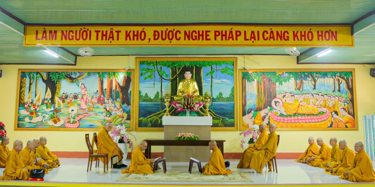 Lễ Bố-tát của Tăng Ni H.Củ Chi tại chùa Phước Quang