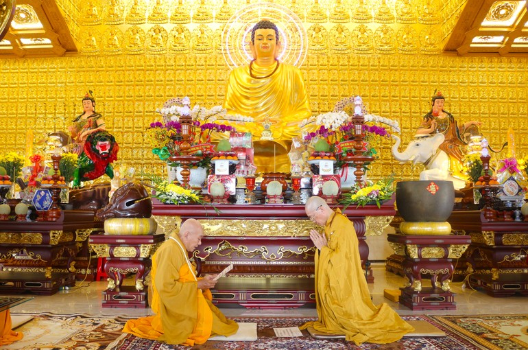 Nhị vị Hòa thượng đối thú an cư tại trường hạ chùa Quan Âm