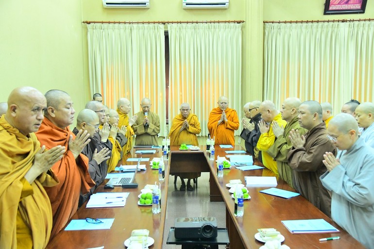 Hội nghị sơ kết hoạt động Phật sự 6 tháng đầu năm 2024 của Viện Nghiên cứu Phật học VN diễn ra tại thiền viện Vạn Hạnh (Q.Phú Nhuận, TP.HCM)