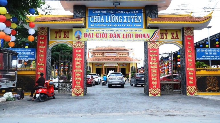 Chùa Lưỡng Xuyên: Trung tâm Phật giáo miền Nam (Trà Vinh)