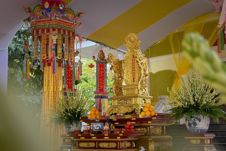 Bài vị phụng vì anh linh các anh hùng, liệt sĩ, chiến sĩ, đồng bào đã an táng tại Nghĩa trang Đô Thành trước đây - Ảnh: Hạnh Đăng/BGN