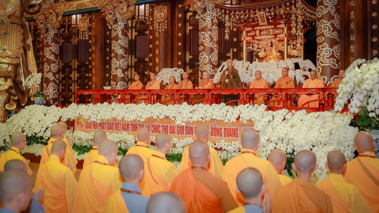 Đại giới đàn Cam Lộ - Đỗng Quang Phật lịch 2569 do Ban Trị sự GHPGVN tỉnh Gia Lai tổ chức trang nghiêm bế mạc tại chùa Minh Thành (P.Phú Hội) - Ảnh: Phùng Anh Quốc/BGN
