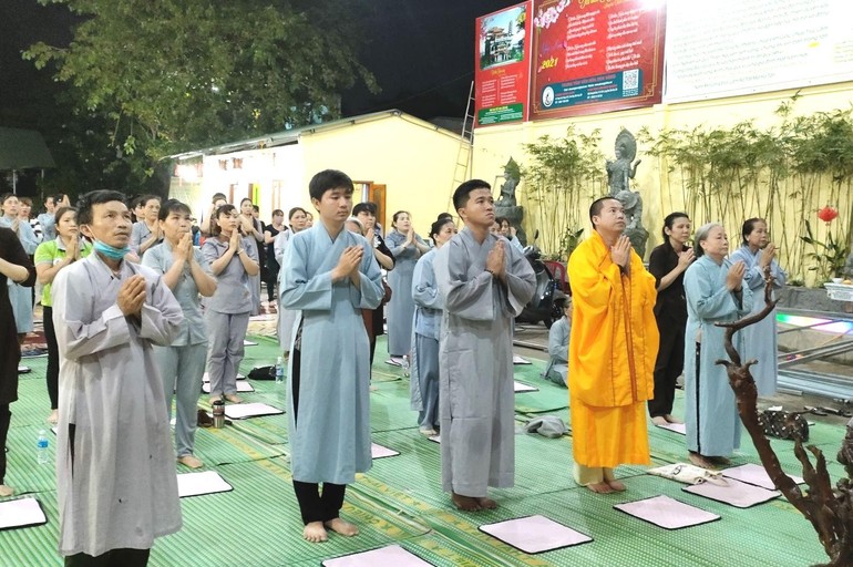  Chùa Trúc Lâm Viên Nghiêm tổ chức khoá lễ “Lạy ngũ bách danh” nhân ngày Khánh đản Đức Bồ-tát Quán Thế Âm