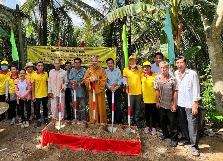 Khởi công xây cầu Tường Nguyên 448 tại xã Quới Thành - Ảnh: T.N